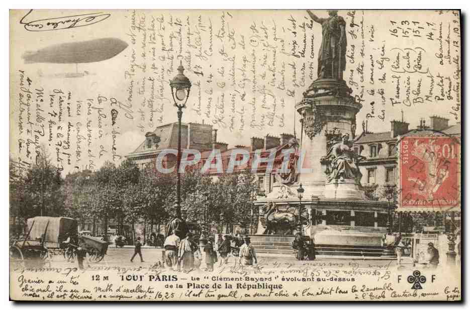 CPA Avion Aviation Dirigeable Zeppelin Tout Paris Le Clement Bayard evoluant au dessus de la Place de la Republique 
