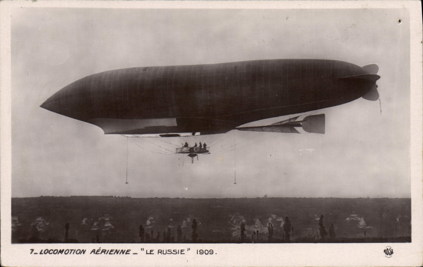 CPA Avion Aviation Dirigeable Zeppelin Le Russie 1909 Russia 