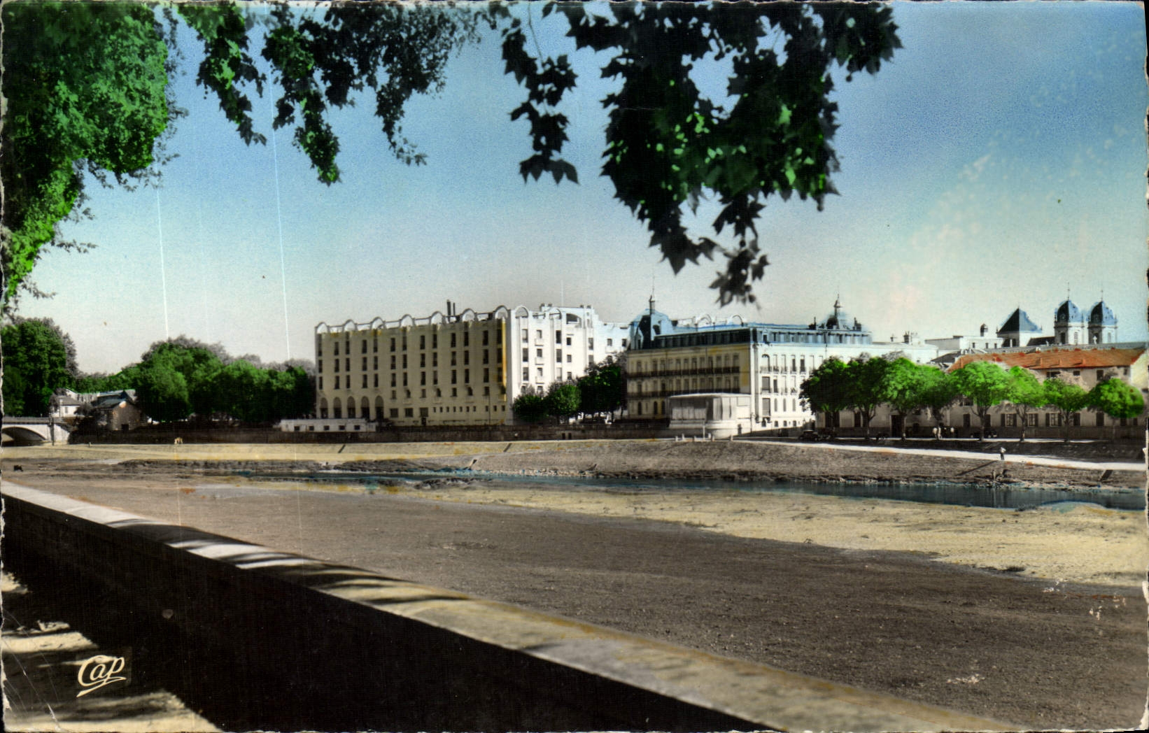 Vue de Dax — Hôtel Splendid et Hôtel des Thermes — éditeur C.A.P. n°871