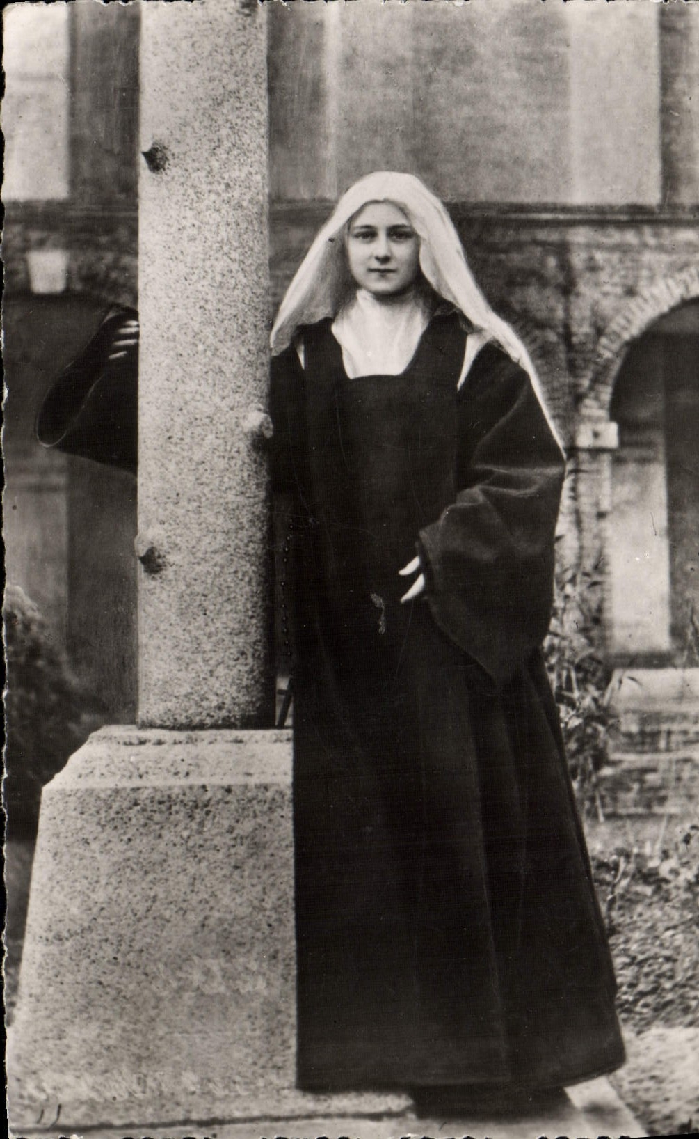 CPM Ste Therese De L'Enfant Jesus Novice a 16 ans