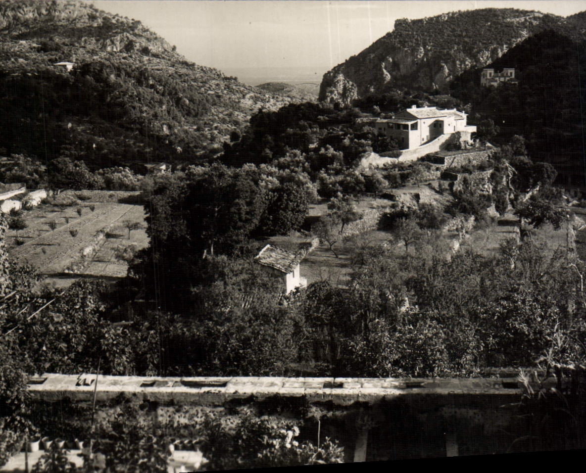 CPM Mallorca Valldemosa Vista Desde et Jardin de la Celda Museo Chopin y George Sand