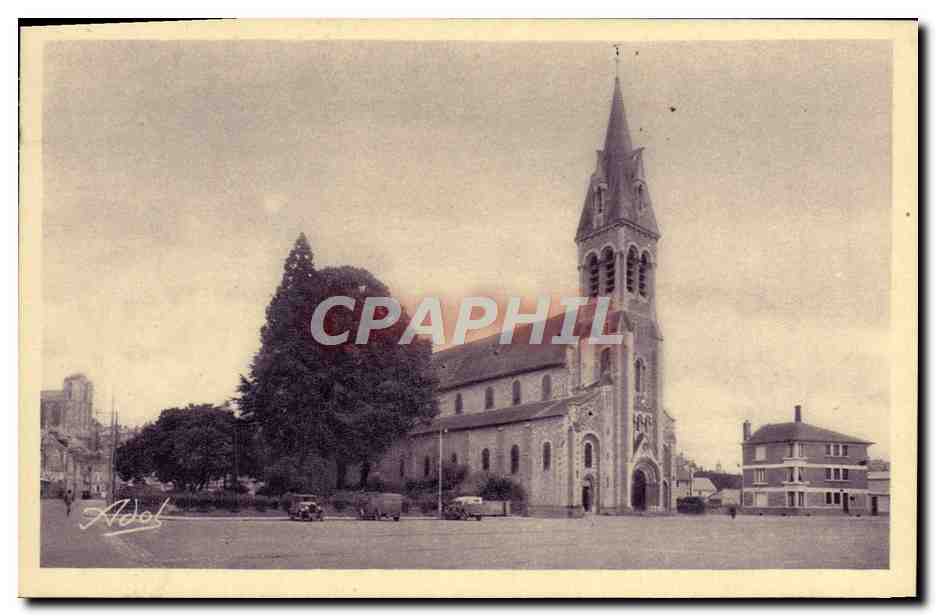 CPA Le Mans Place du Pre Eglise ND du Pre