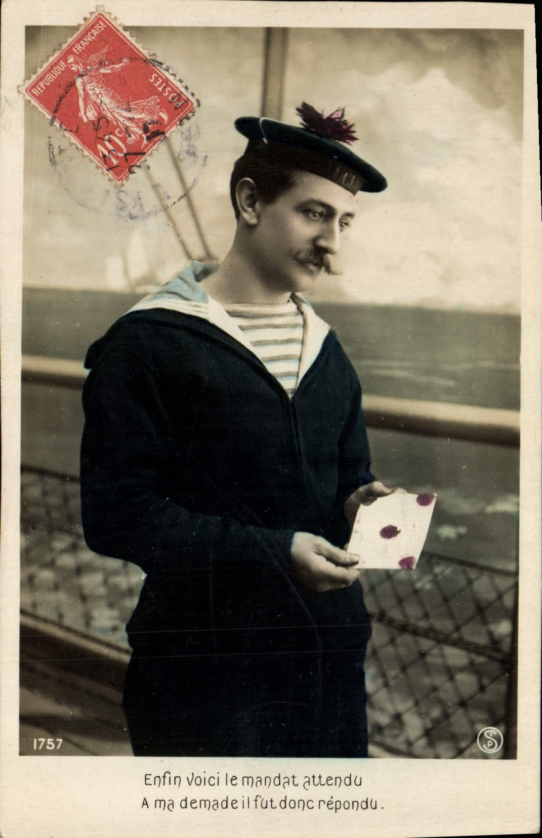 CPA Bateau de guerre Marin Matelot 