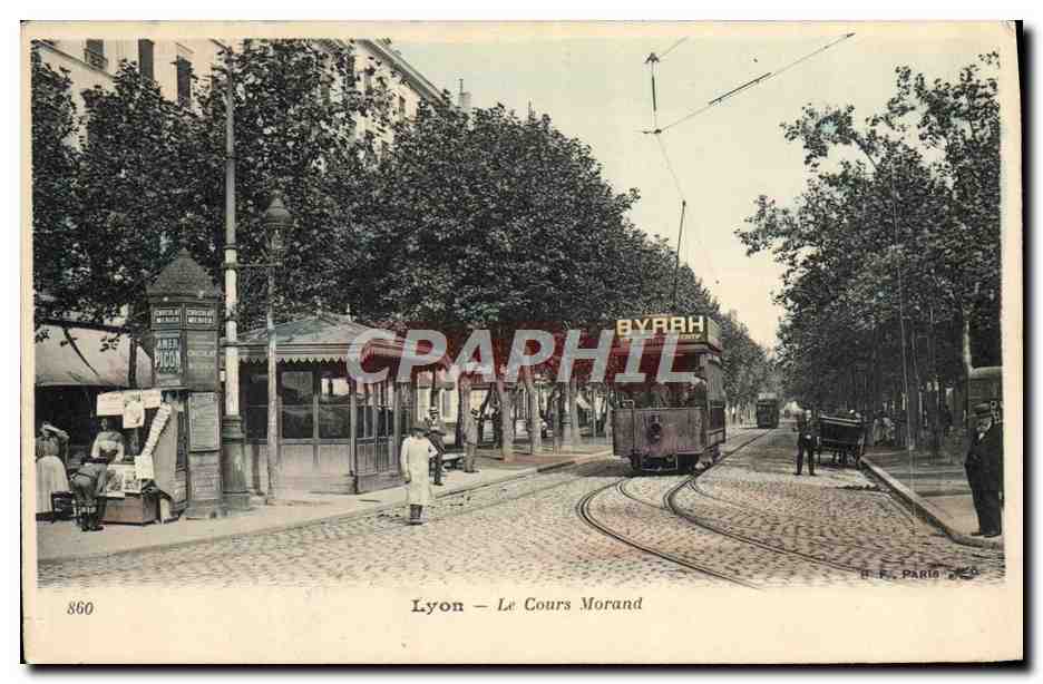 CPA Lyon Le cours Morand Tramway Byrrh 