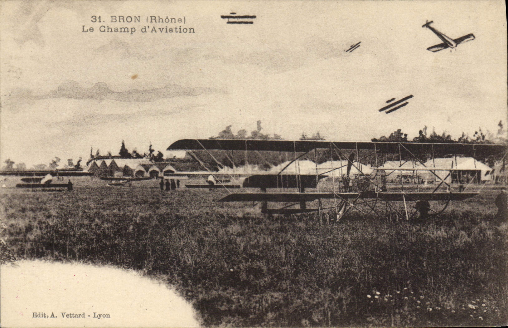 CPA Avion Aviation Bron Le champ d'aviation