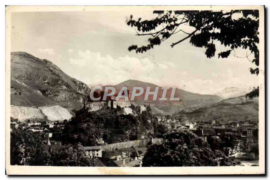 CPA Lourdes Le Fort Et La Vallee D'Argeles