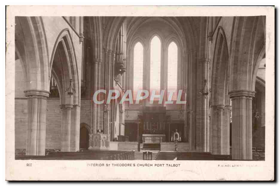 Intérieur de l'église Saint-Théodore de Port Talbot — éditeur R. W. Holloway, n° 902