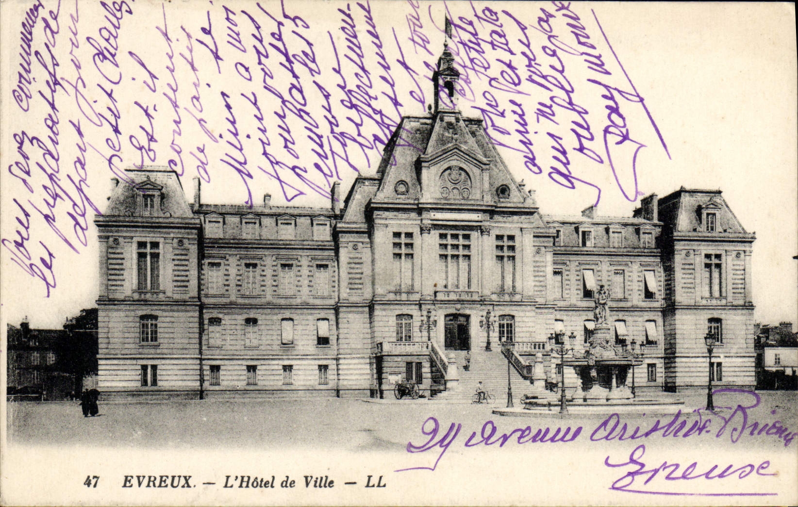 Evreux — L'Hôtel de Ville — LL