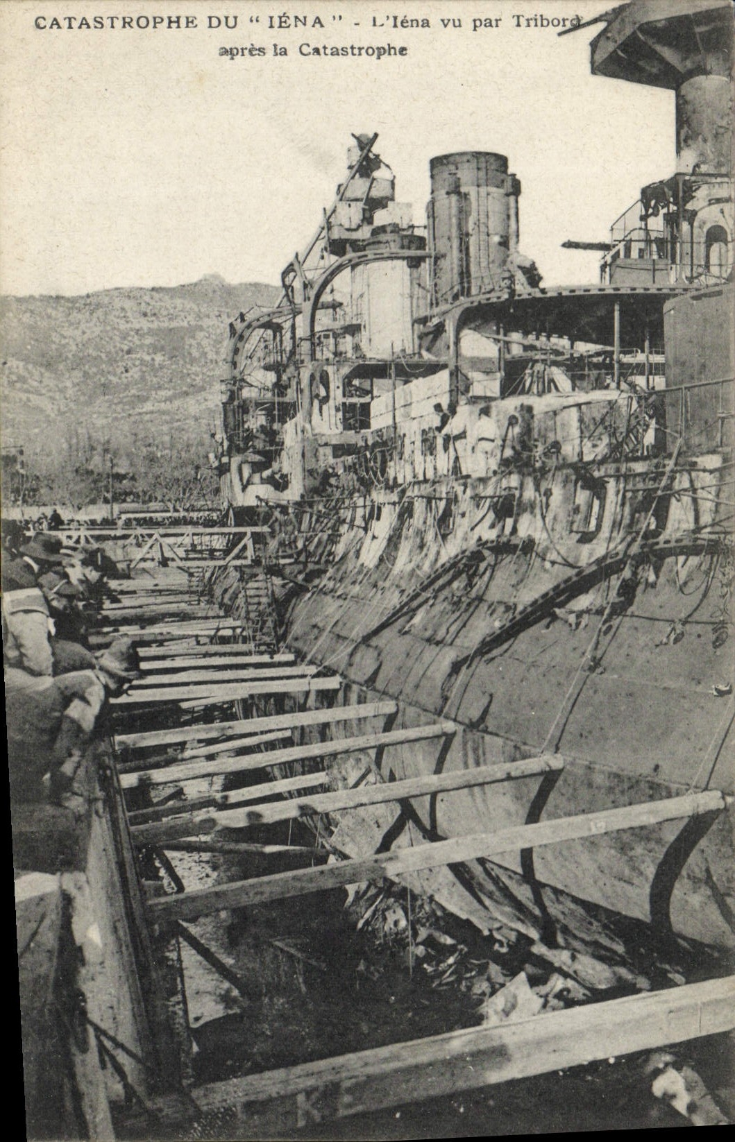 Catastrophe du "Iéna" — L'Iéna vu par Tribord — Ateliers de Phototype Gueride, Marseille