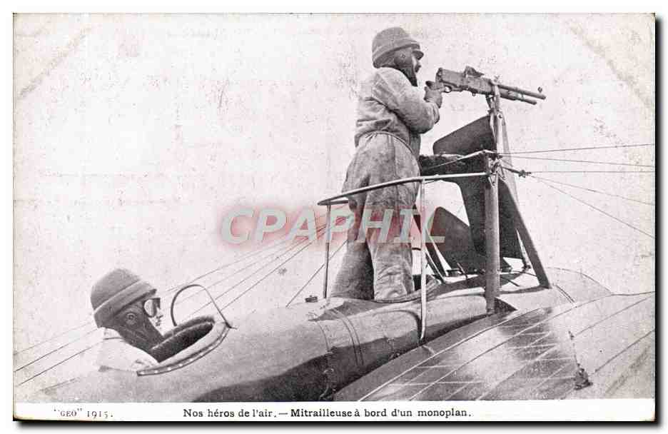 CPA Avion Aviation Mitrailleuse a bord d'un monoplan 