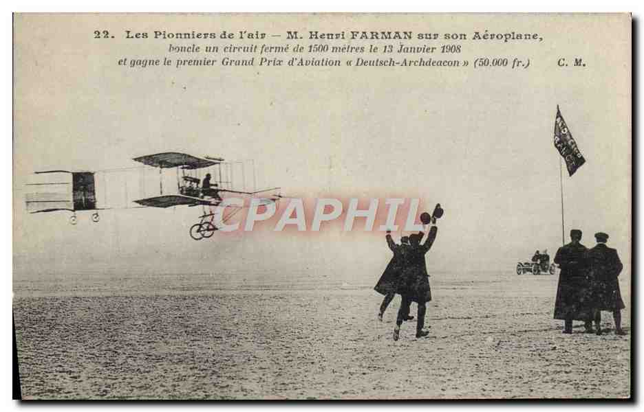 CPA Avion Aviation M Henri Farman sur son aeroplane 