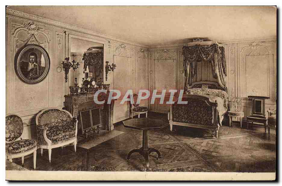 CPA Versailles Palais du Petit Trianon Chambre a coucher de Marie Antoinette
