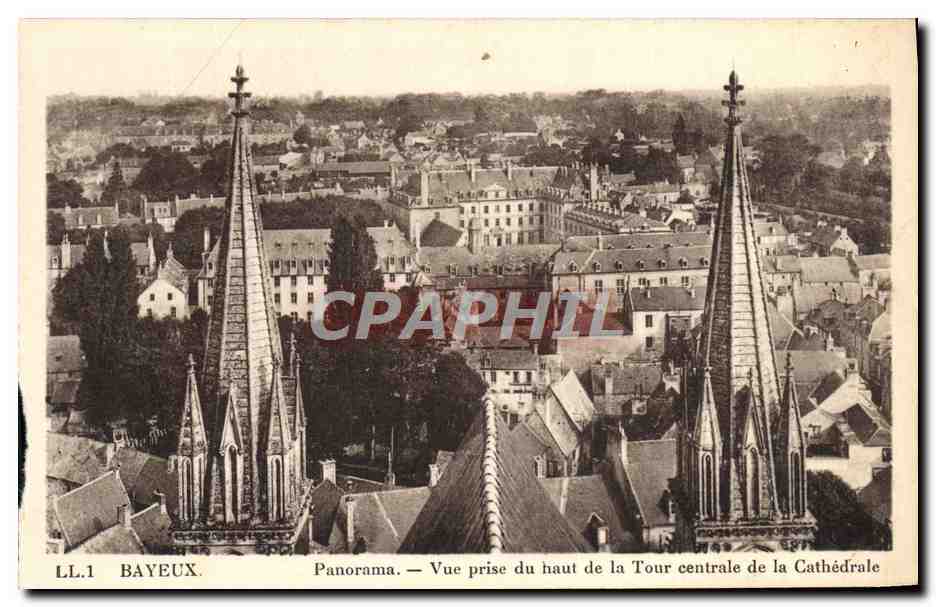 Bayeux — Panorama — Vue prise du haut de la Tour centrale de la Cathédrale