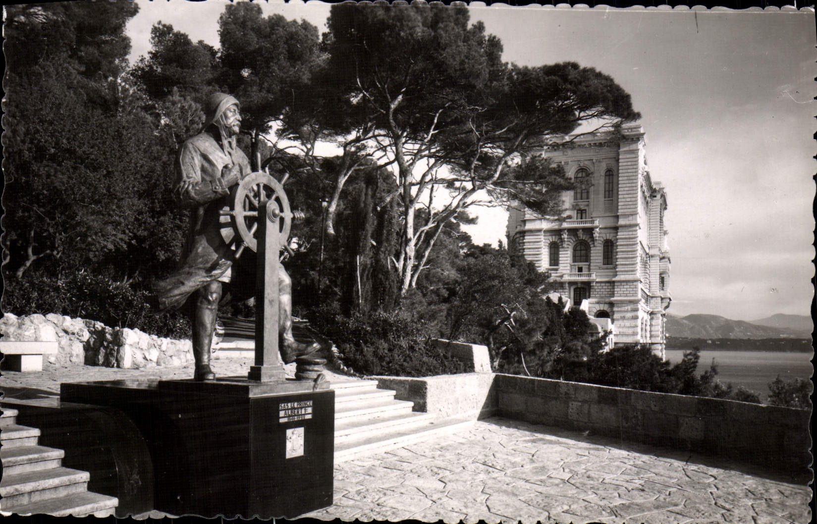 CPA Aquarium Marin De Monaco Le monument Albert 1er et le musee oceanographique