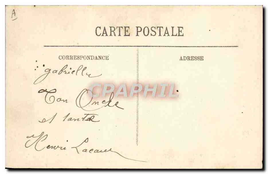 Funérailles des victimes de la terrible catastrophe du "Liberté" — Monseigneur l'Évêque de Fréjus et les premières prolonges. — LL. — Verso
