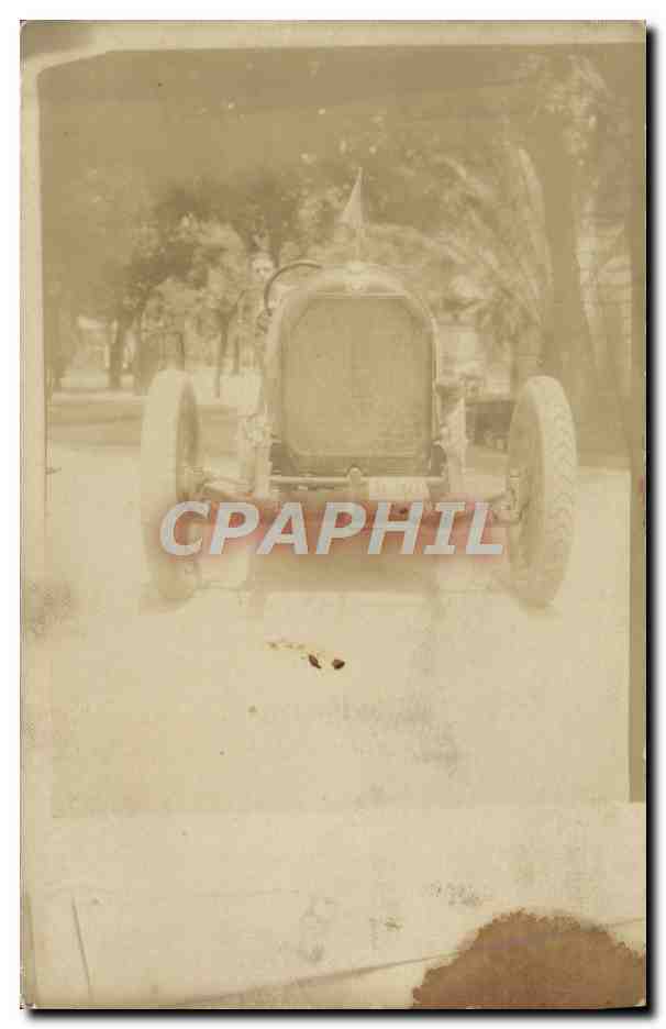 Voiture ancienne — vue de face — éditeur inconnu