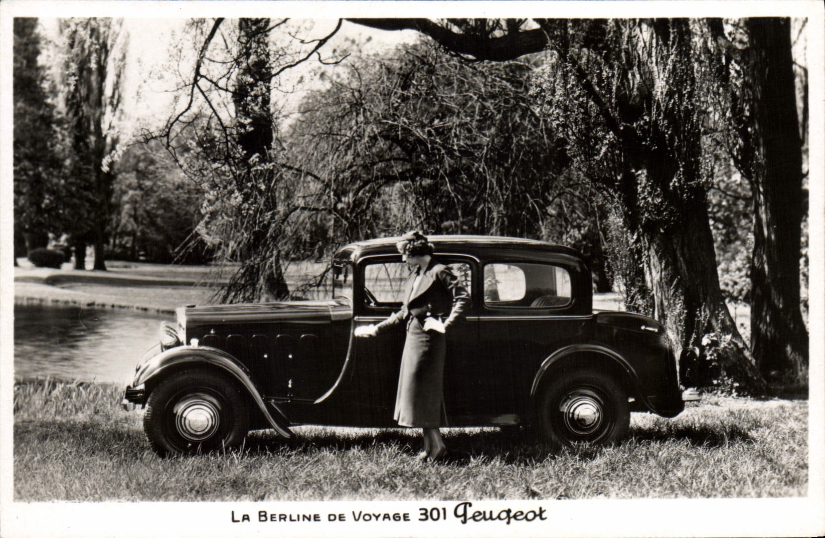 CPA Automobile La berline de voyage 301 Peugeot