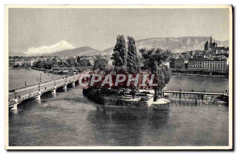 CPA Geneve Ile J J Rousseau Et Le Mont Blanc
