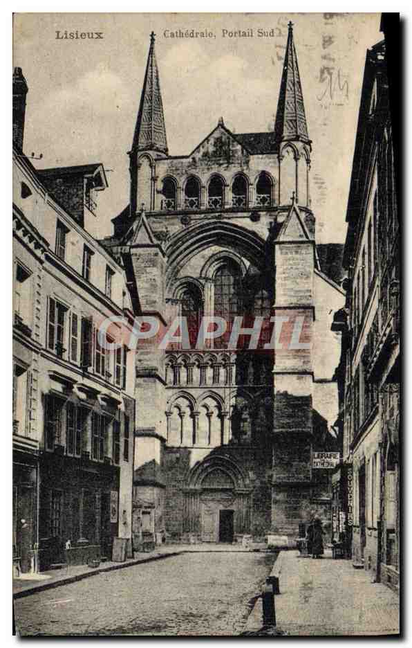 CPA Lisieux Cathedralo Portail Sud