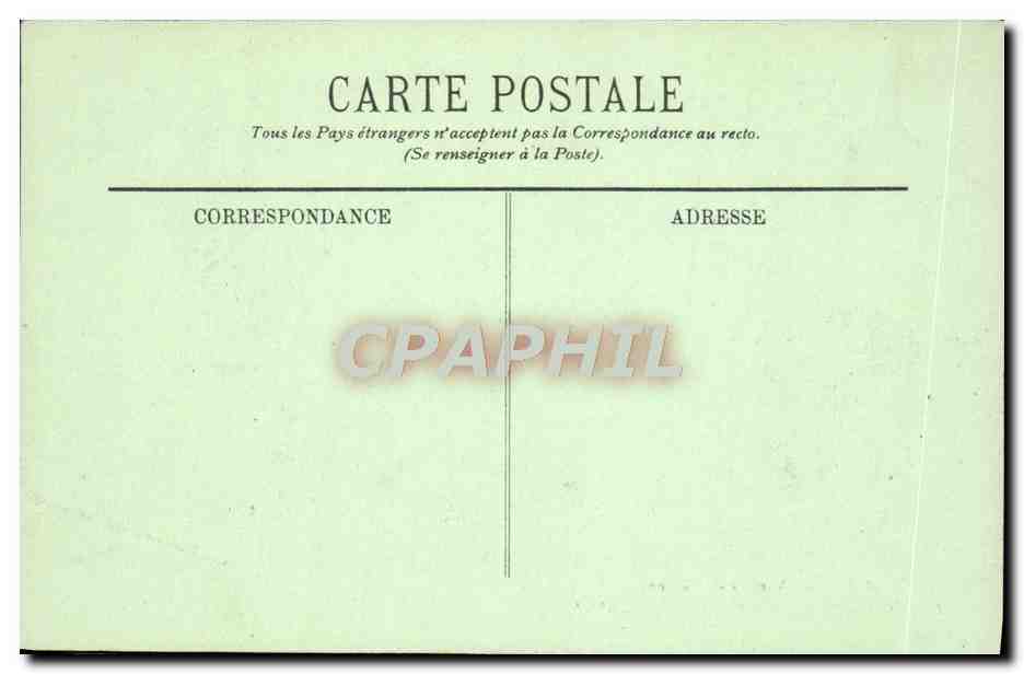 CPA Bateau A bord des navires de guerre Avant d'un cuirasse moderne avec ses hunes et sa passerelle — Verso