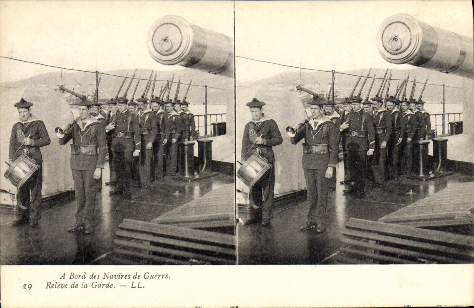 Relève de la Garde — A Bord des Navires de Guerre — LL. — N°19