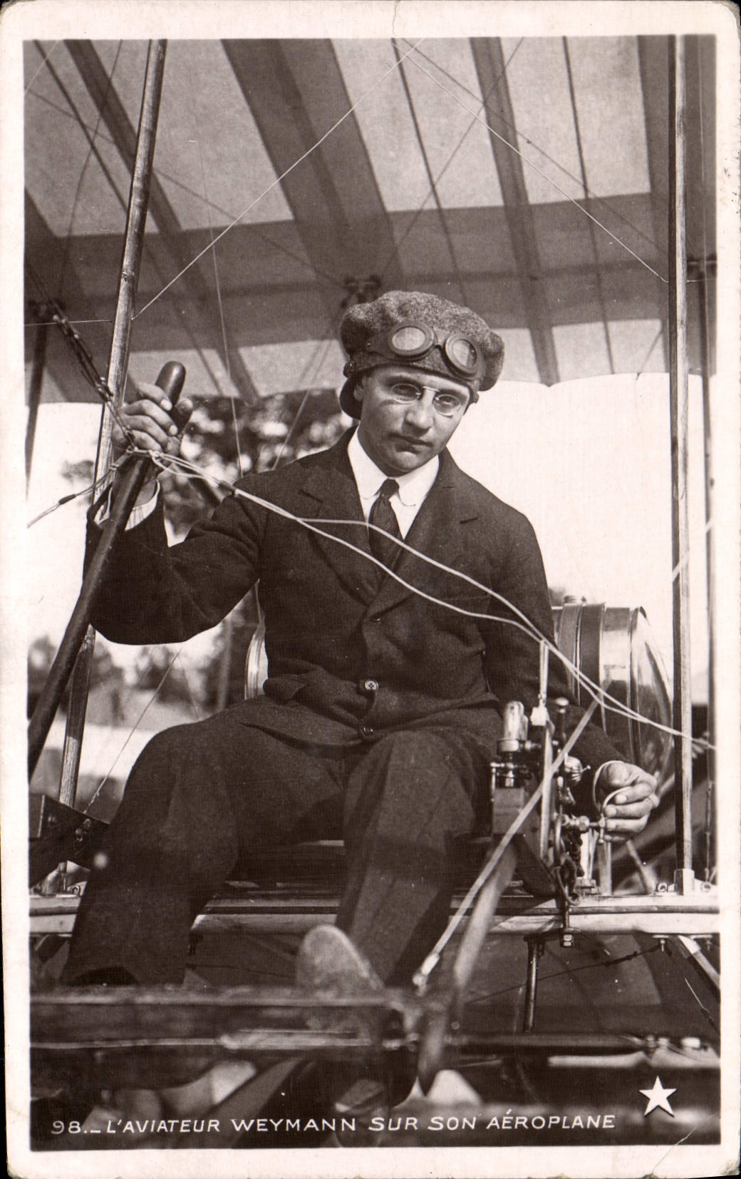 CPA Avion Aviation Aviateur Weymann sur son aeroplane 