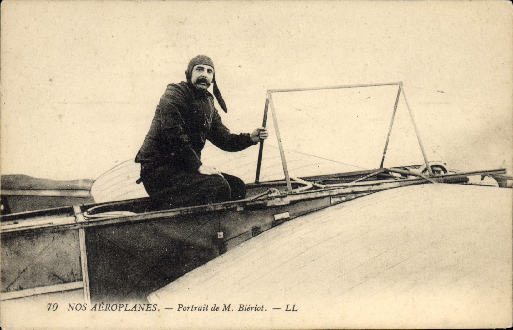 CPA Avion Aviation Nos aeroplanes Portrait de M Bleriot 