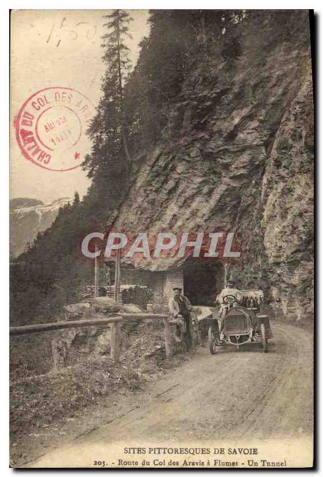 CPA Automobile Route du Col des Aravis a Flumet Un tunnel