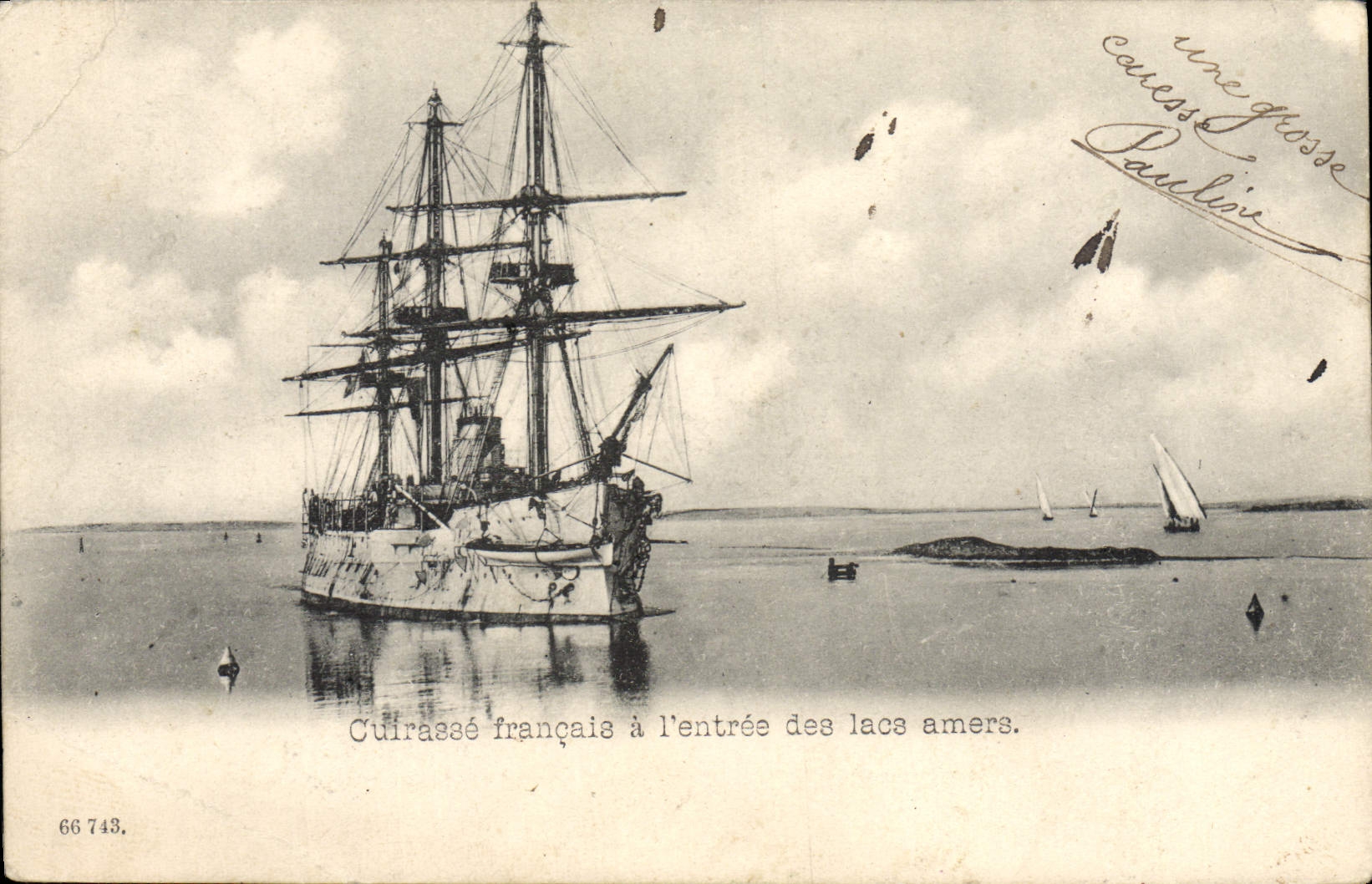 CPA Bateau Cuirasses francais a l'entree des lacs amers