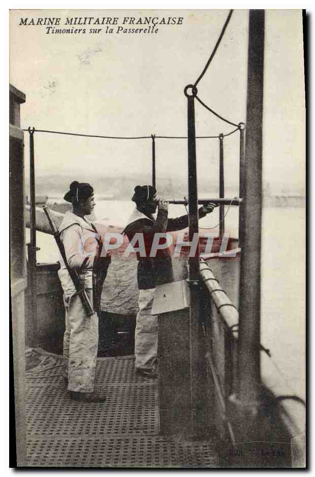 CPA Bateau Timoniers sur la pesserelle