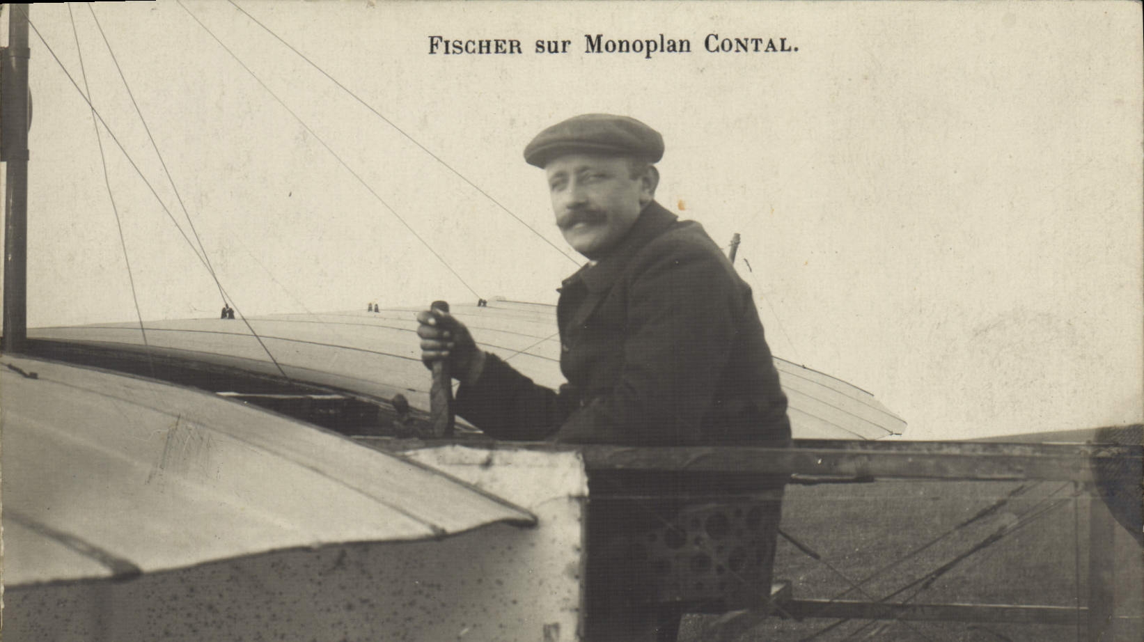 Fischer sur Monoplan Contal — Photographie LOCART (Camp de Châlons)