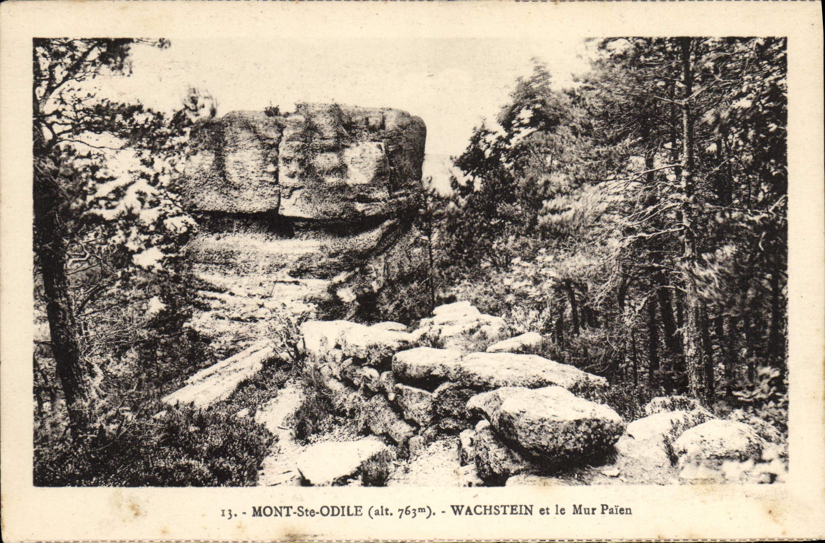 CPA Mont Ste Odile Wachstein et le mur paien