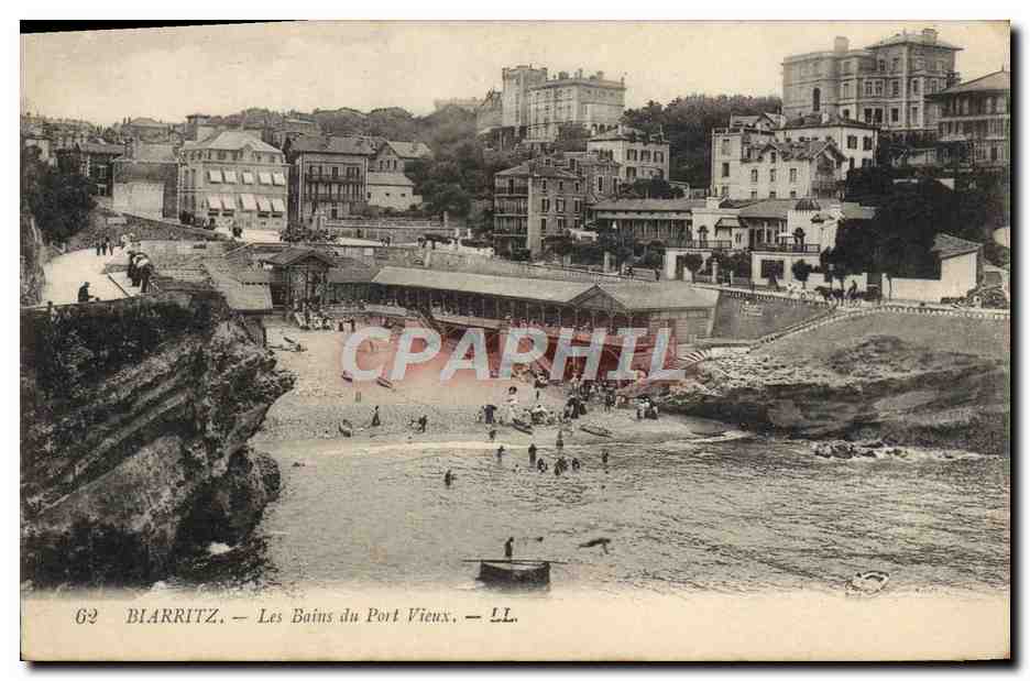 CPA Biarritz Les Bains Du Port Vieux