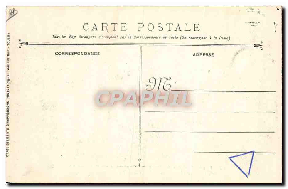 CPA Bateau Funerailles des victimes de l'explosion du cuirasse Liberte Arsenal de terre Les amiraux suivent le President — Verso