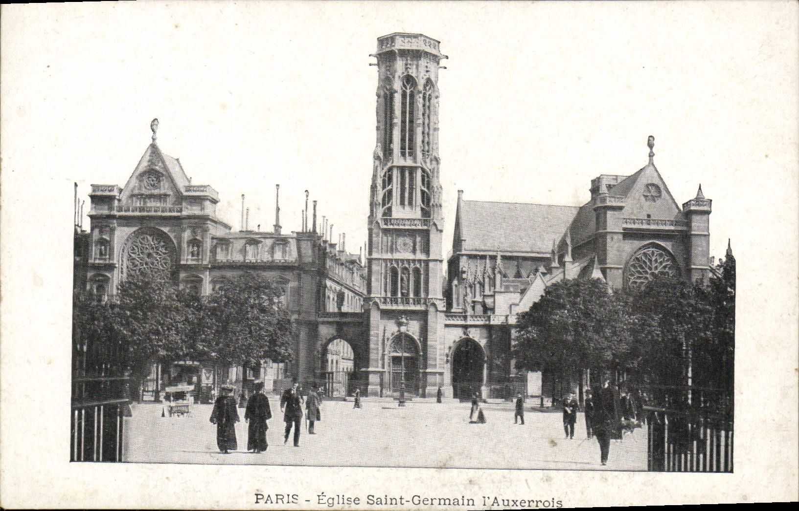 CPA Paris Eglise Saint Germain L'Auxerrois