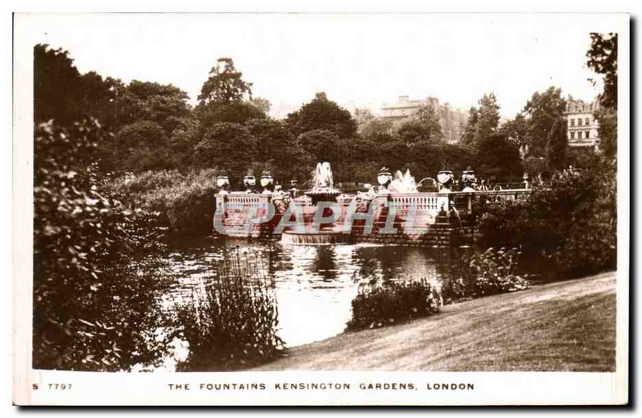 CPA The Fountains Kensington Gardens London