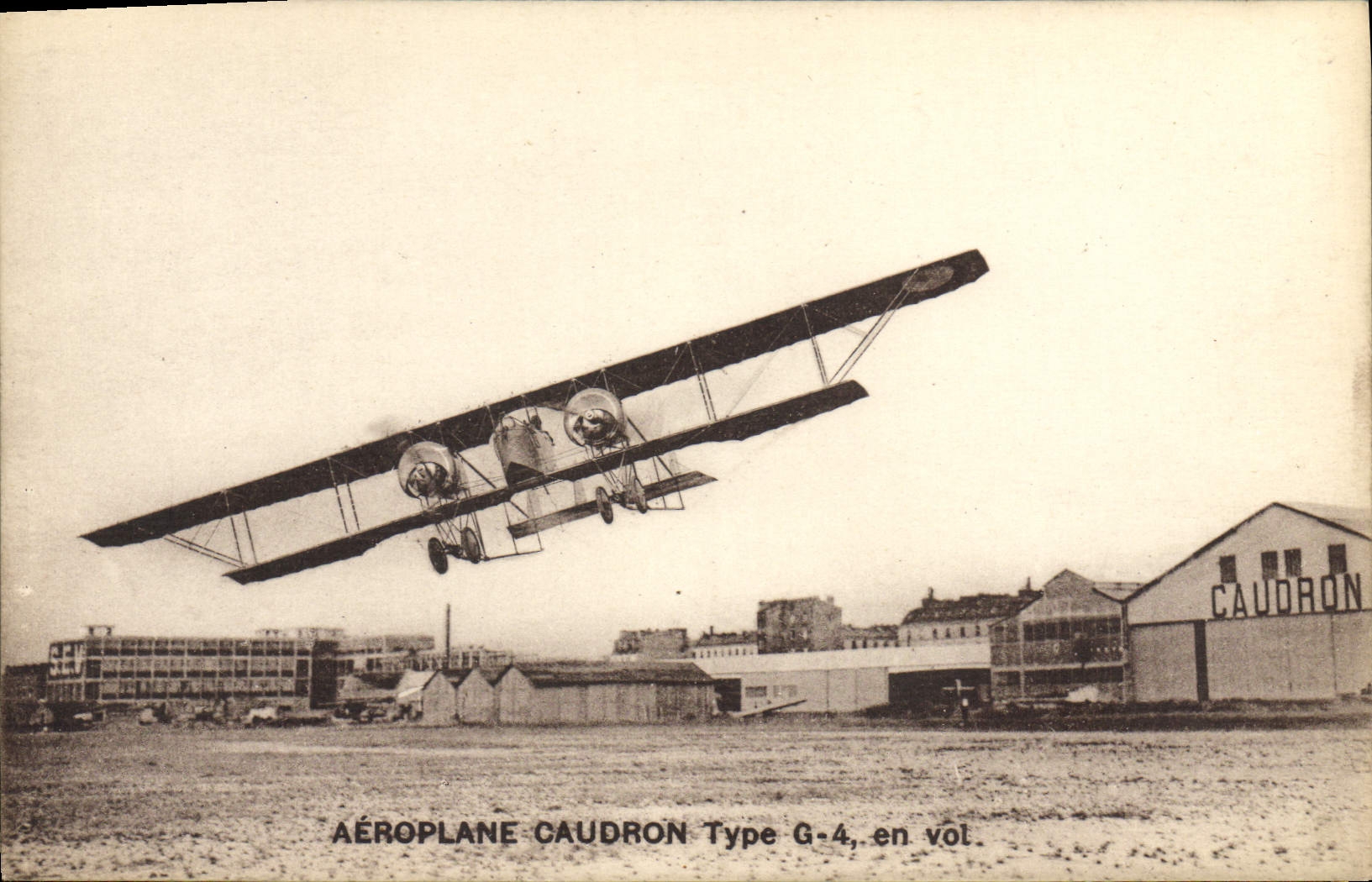 CPA Avion Aviation Aeroplane Caudron Type G4 en vol