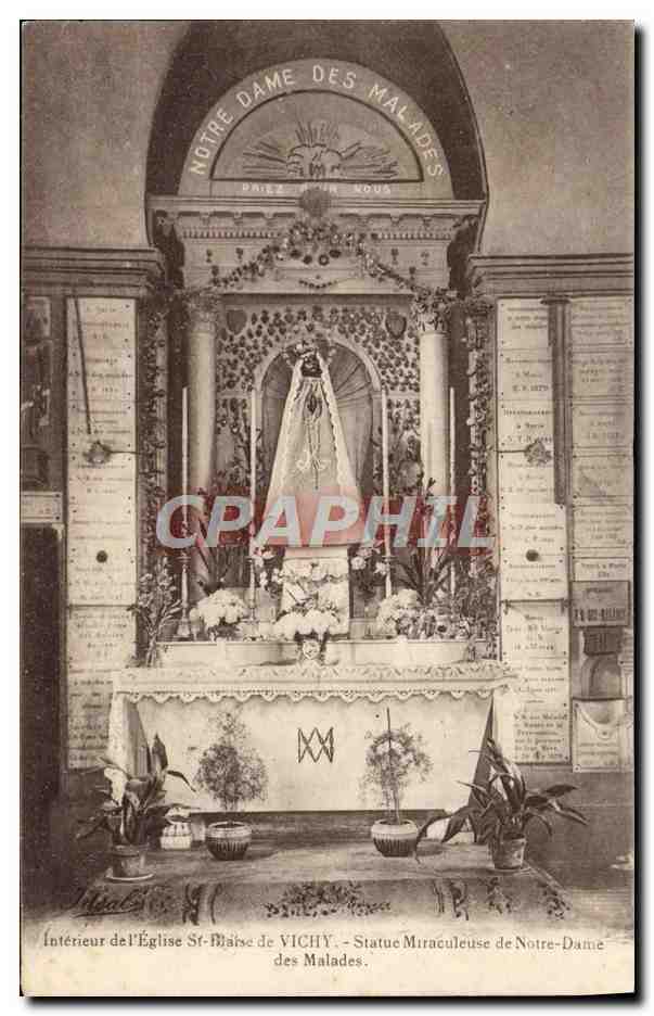 CPA Interieur de l'eglise de Vichy Statue miraculeuse de Notre Dame des Malades