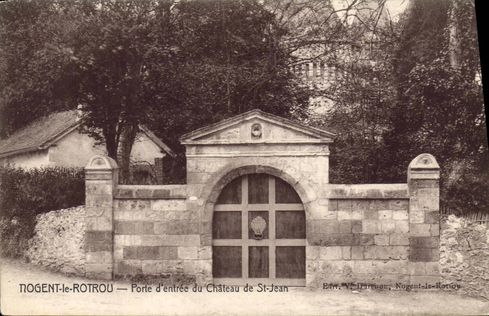 Nogent-le-Rotrou — Porte d'entrée du Château de St-Jean — Edit. V. Durechon, Nogent-le-Rotrou