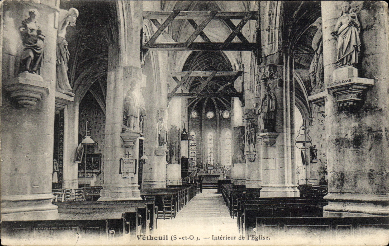 CPA Vetheuil Interieur De I'Eglise