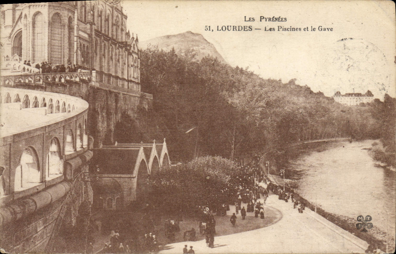 CPA Lourdes Les Piscines et la Gave