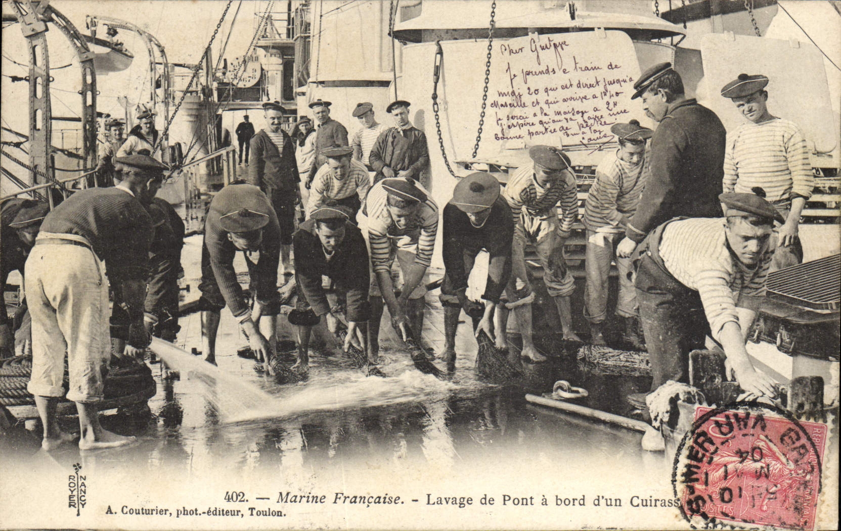 Marine Française — Lavage de Pont à bord d'un Cuirassé — A. Couturier, phot.-éditeur, Toulon