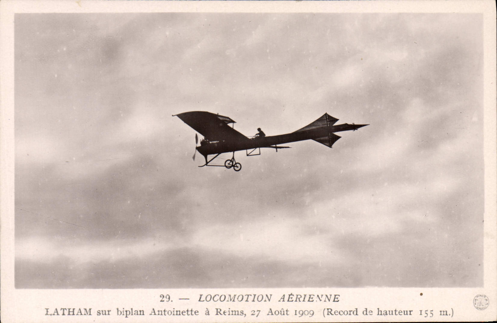 CPA Avion Aviation Latham sur biplan Antoinette a Reims 27 aout 1909 