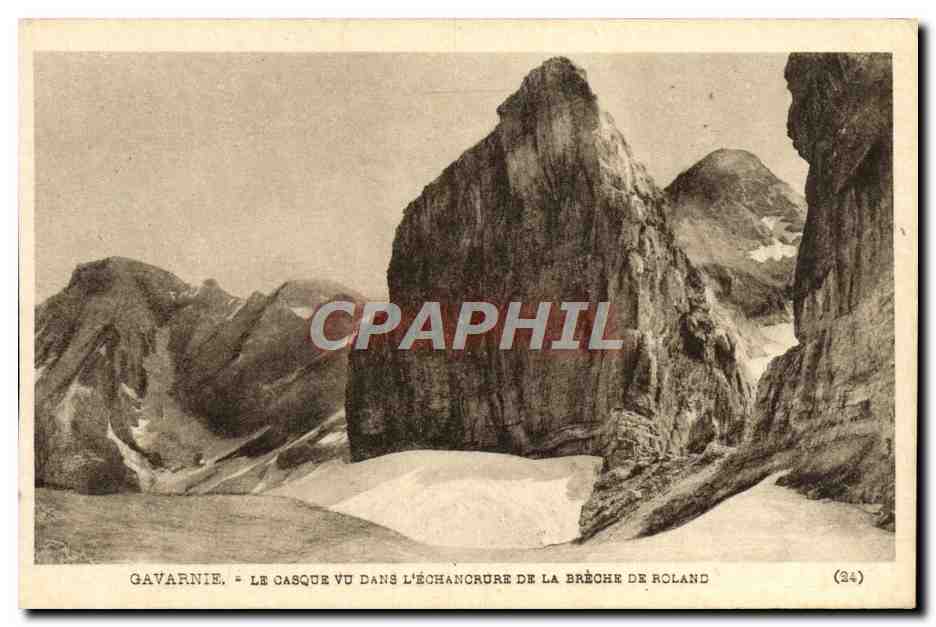 Gavarnie - Le Casque vu dans l'échanorure de la Brèche de Roland — Héliogravure Laboucote Frères, Toulouse (24)