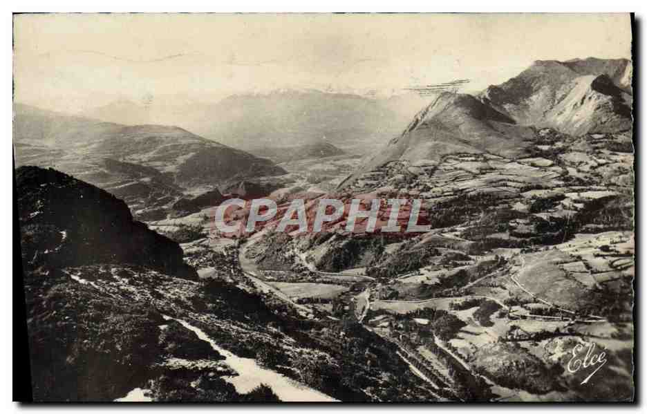 CPM Lourdes La Vallee D'Argeles Vue Du Pic Du Jer