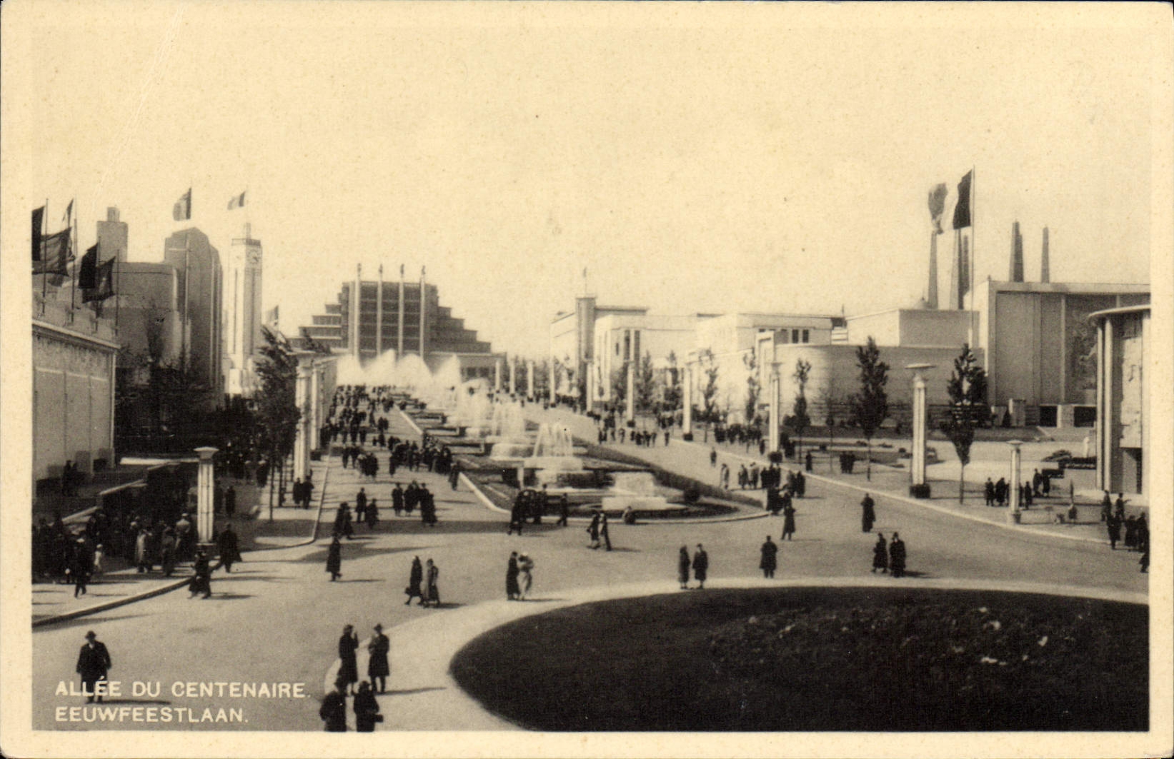 Allée du Centenaire — Exposition de Bruxelles 1935 — Services Bruxelles