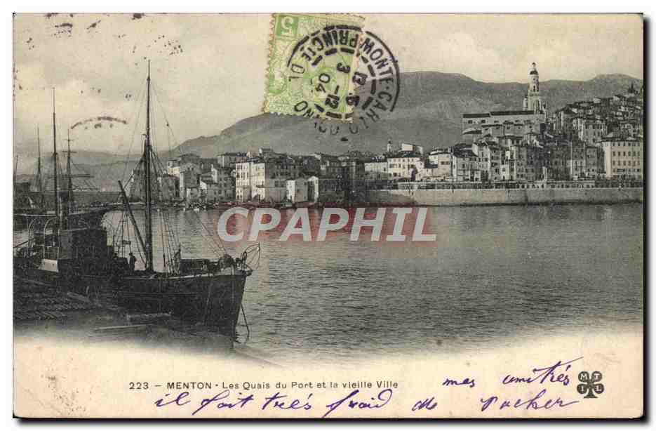 CPA Menton Les Quais du Port et la Vieille Ville Bateau