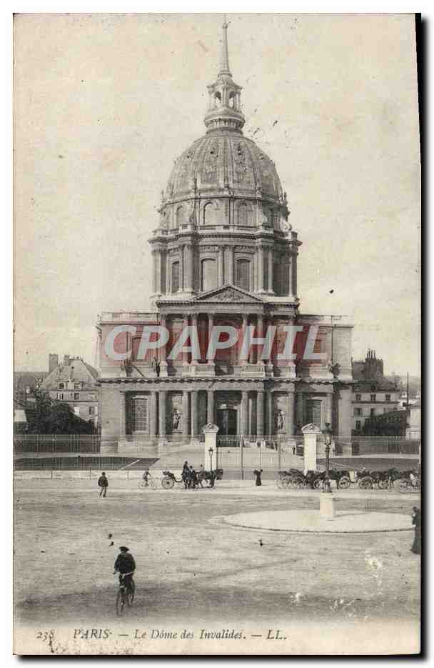 CPA Paris Le Dome des Invalides