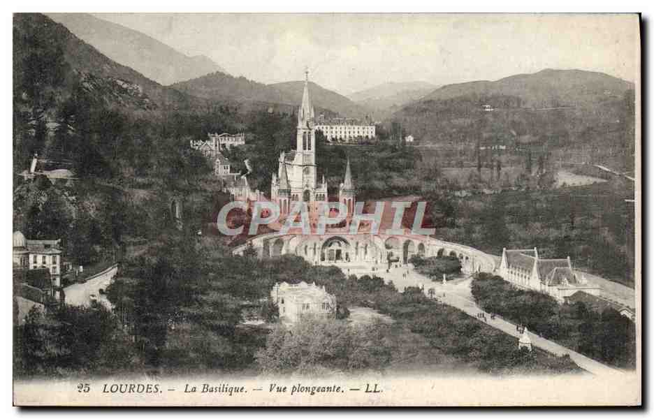 CPA Lourdes La Basilique Vue Plongeante