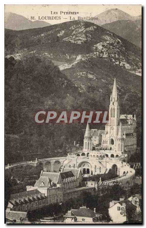 CPA Lourdes La Basilique 